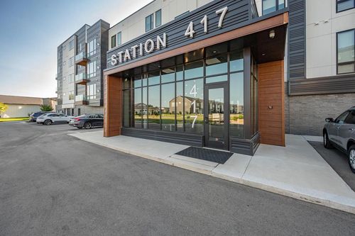 302-417 Aldon Circle, Ashwaubenon, WI, 54304 | Card Image