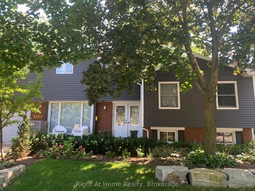 5224 Verhoeven Rd, Burlington, ON, L7L3A9 | Card Image