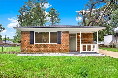 2205 Iowa St, savannah, GA, 31404-1929 | Card Image
