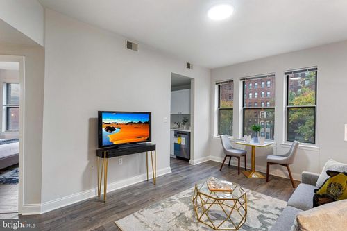 apt-305-1621 T St Nw, WASHINGTON, DC, 20009-3353 | Card Image