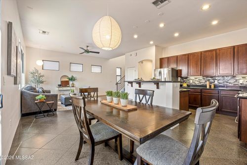 494 E Cedarvale Rd, Tucson, AZ, 85704-5777 | Card Image