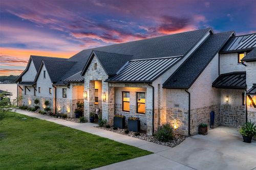 18280 Red Oak Dr, Mabank, TX, 75156-6949 | Card Image