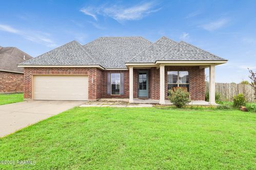 100 Bristow Bayou Rd, Broussard, LA, 70518-8058 | Card Image