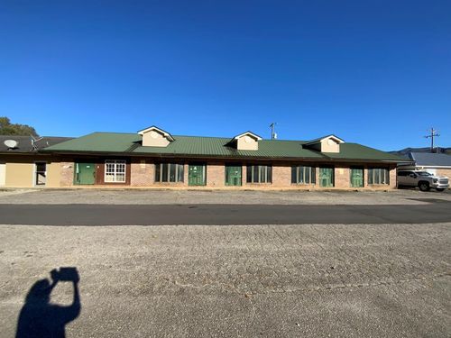 28-18-28 Town Branch Rd, Andrews, NC, 28901-8148 | Card Image