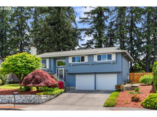 15648 Ne Rose Pkwy, Portland, OR, 97230-5134 | Card Image