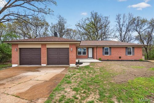 1 Windswept Dr, Arnold, MO, 63010-3212 | Card Image