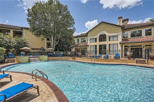 1733-3777 Peachtree Rd Ne, Brookhaven, GA, 30319-5218 | Card Image