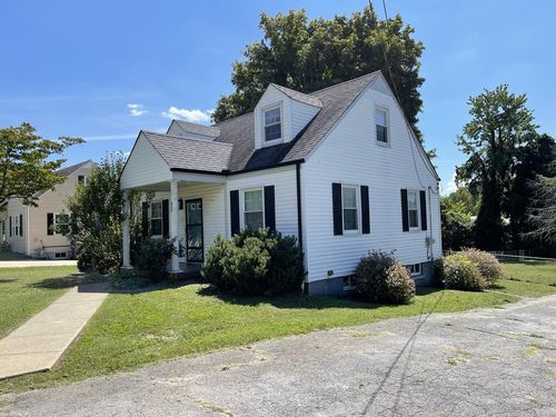433 Bradley Dr, Cookeville, TN, 38501-1403 | Card Image