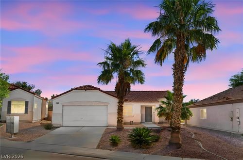 5926 Creekside Sands Ln, North Las Vegas, NV, 89031-3649 | Card Image