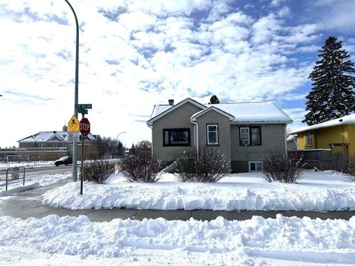 1101 22 Ave Nw, Calgary, AB, T2M1P6 | Card Image