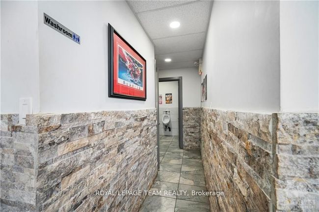 2858 Munster Rd, Home with 0 bedrooms, 0 bathrooms and null parking in Munster ON | Image 25