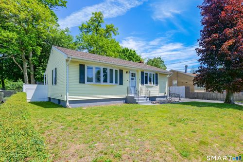 14 Roxbury Rd, East Hartford, CT, 06118-1654 | Card Image