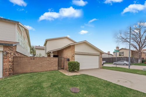 2643 Via Ventura Cir, Carrollton, TX, 75006-4638 | Card Image