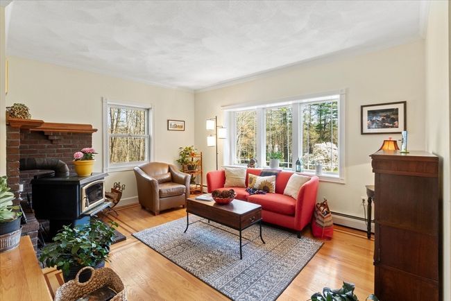 223 Westfall Rd, House other with 4 bedrooms, 2 bathrooms and 4 parking in Pelham NH | Image 11