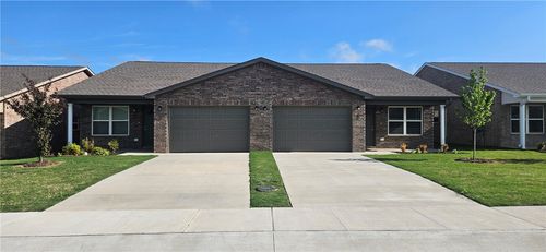 528 68th Avenue, Highfill, AR, 72712 | Card Image