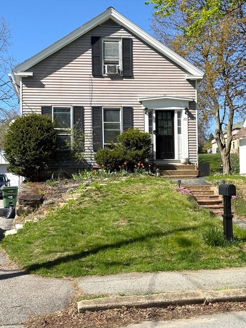 22 Spring St, North Brookfield, MA, 01535-1414 | Card Image