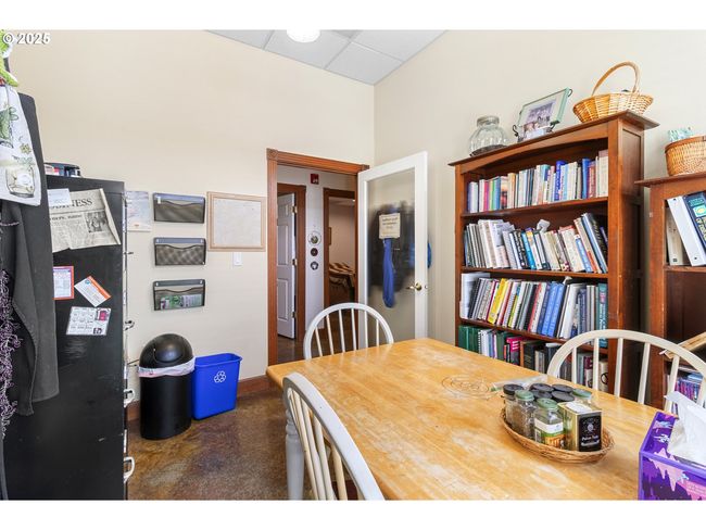 119 Ne 3 Rd St, Home with 0 bedrooms, 0 bathrooms and null parking in Gresham OR | Image 30