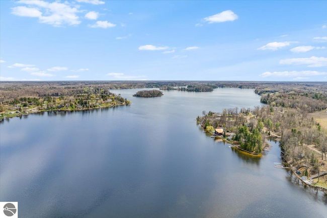 4085 Maple Rd, House other with 2 bedrooms, 1 bathrooms and null parking in Lupton MI | Image 6