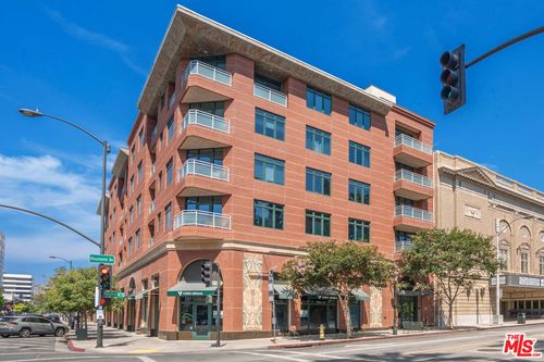 412-125 N Raymond Ave, Pasadena, CA, 91103-3705 | Card Image