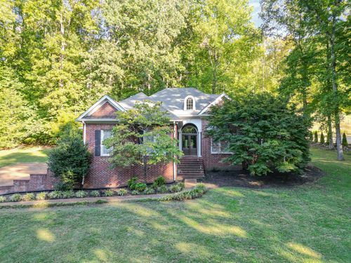 256 Scenic Dr, Dickson, TN, 37055-3335 | Card Image
