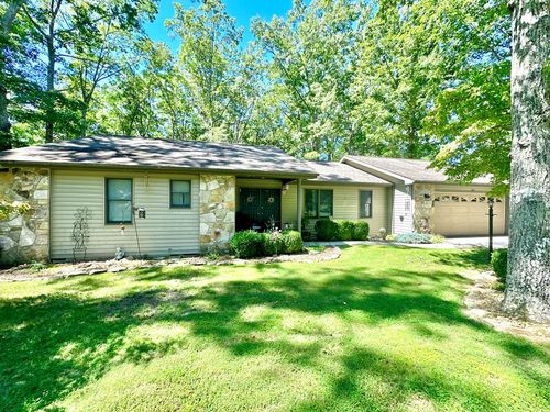 122 Glenwood Dr, Crossville, TN, 38558-8604 | Card Image