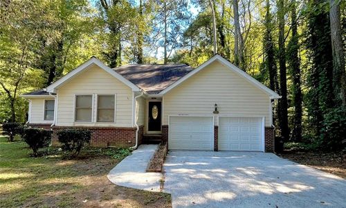 2658 Rolling Brook Trl, East Point, GA, 30344-4009 | Card Image