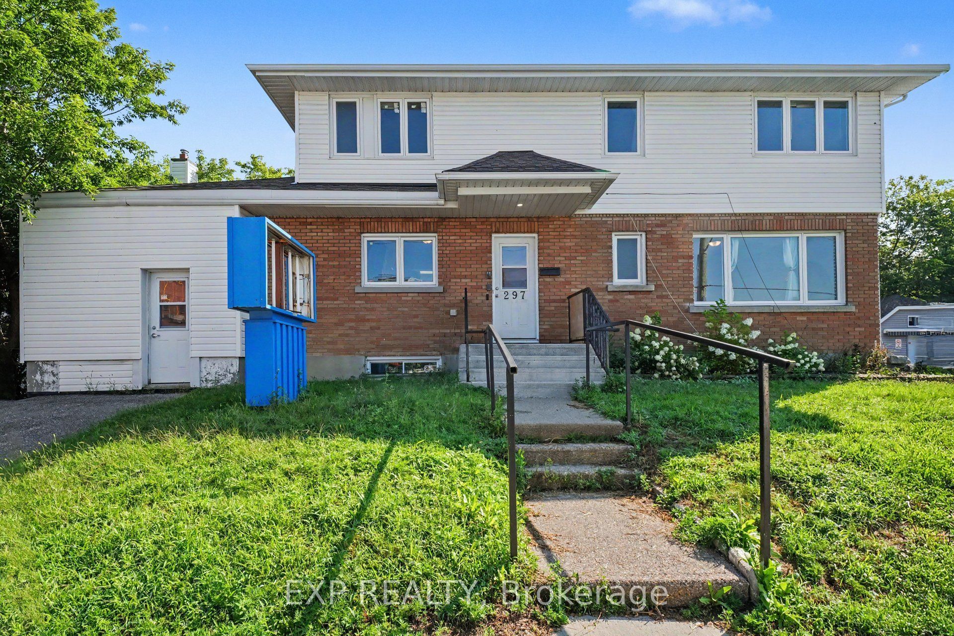 Commercial Lease in Vanier and Kingsview Park