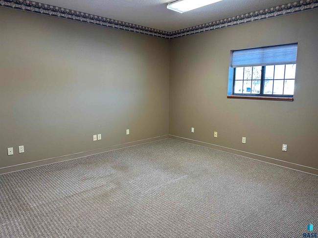 911 Sixth St, Home with 0 bedrooms, 2 bathrooms and null parking in Freeman SD | Image 73