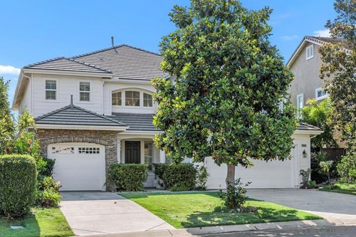 1616 Windemere Dr, San Marcos, CA, 92078-7997 | Card Image