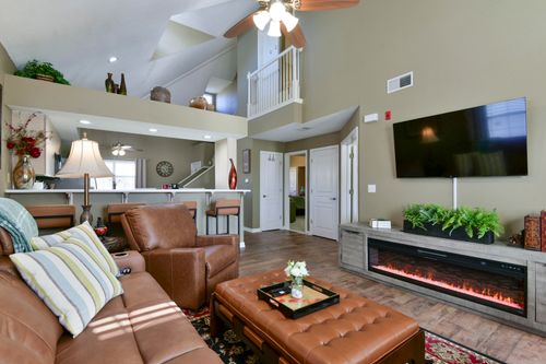 132-2800 Green Mountain Dr, Branson, MO, 65616-0602 | Card Image