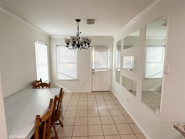 7907 Fire Thorn Ln, House other with 3 bedrooms, 2 bathrooms and 2 parking in Cypress TX | Image 8