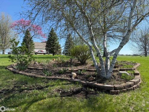 705 Southern Hills Dr, Osceola, IA, 50213-1490 | Card Image