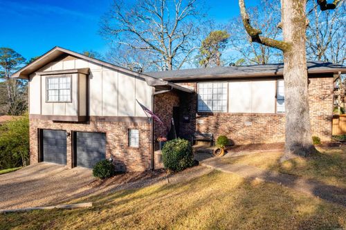 3300 Rocky Ct, Little Rock, AR, 72227-3106 | Card Image