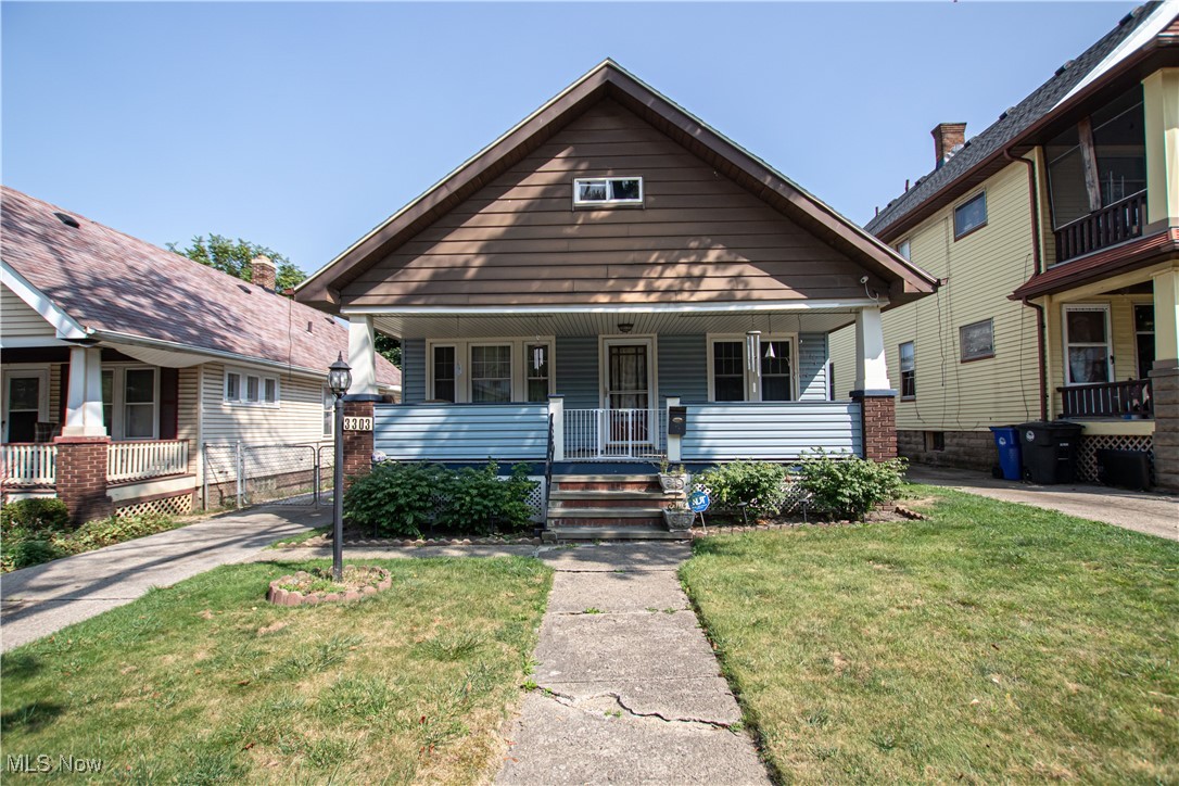 111th St, Cleveland, OH 44111