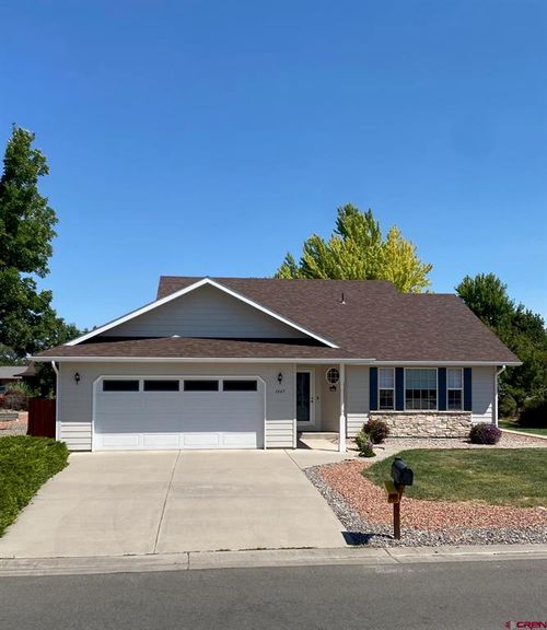 1665 Sneffels St, Montrose, CO, 81401-6423 | Card Image
