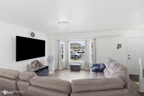 44-127 Matthew Paul Way, Anchorage, AK, 99504-4888 | Card Image