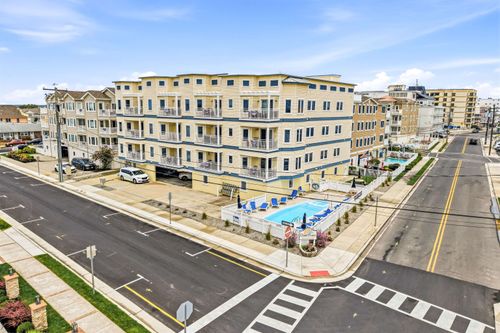 104-415 E Stockton Rd, Wildwood Crest, NJ, 08260-3964 | Card Image