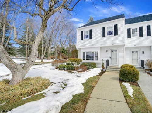 67 Hampshire Dr, Mendham, NJ, 07945-2003 | Card Image