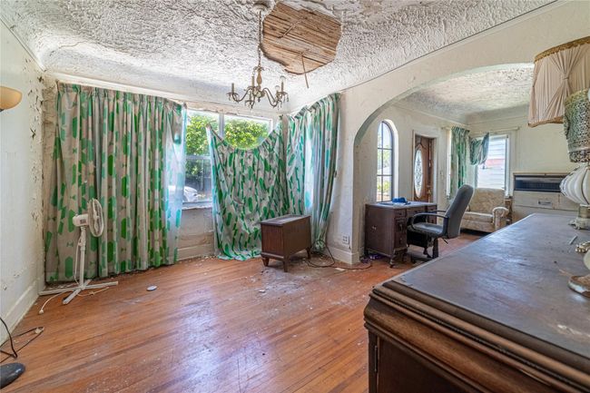 627 Valley Forge Rd, Home with 0 bedrooms, 0 bathrooms and 6 parking in West Palm Beach FL | Image 22