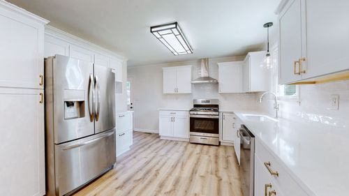 8815 West St, Murfreesboro, TN, 37129-8286 | Card Image