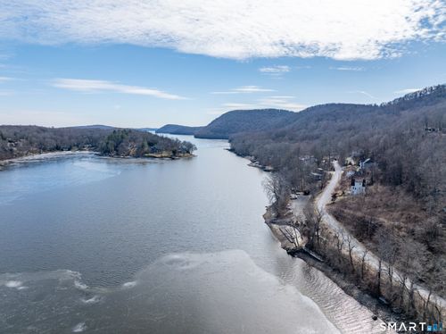 21 Candlewood Shr, New Milford, CT, 06776-5816 | Card Image