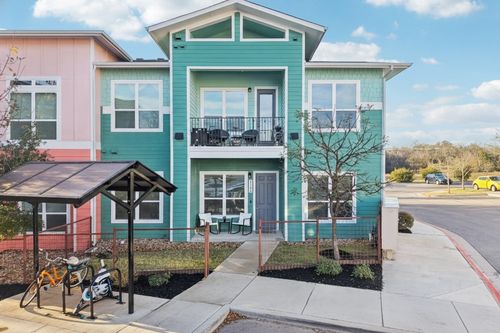 4104-8601 W Gate Blvd, Austin, TX, 78745-4598 | Card Image