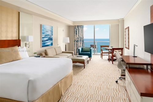 1711-18001 Collins Ave, Sunny Isles Beach, FL, 33160-2722 | Card Image