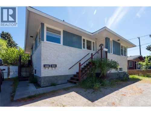 3095 Gordon Dr, Kelowna, BC, V1W3R1 | Card Image