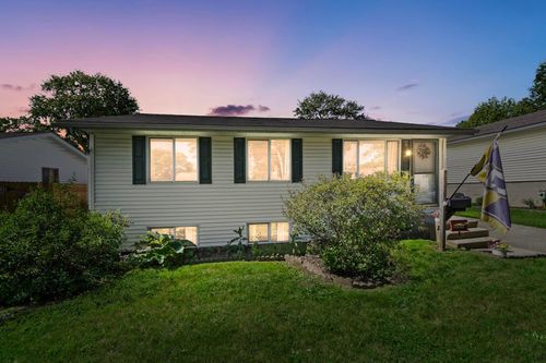 2093 Tupsfield Rd, Columbus, OH, 43229-3815 | Card Image