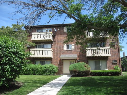 c-1077 Dickens Way, Schaumburg, IL, 60193-4032 | Card Image