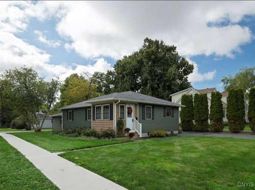 1202 Sherman St, Watertown, NY, 13601-4335 | Card Image