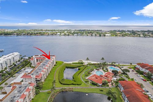 apt-205-7020 Half Moon Cir, Hypoluxo, FL, 33462-5434 | Card Image