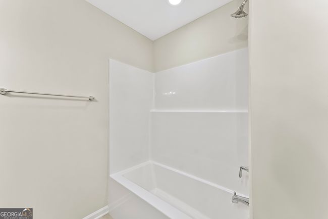 17B - 575 Mountain View Rd, House other with 5 bedrooms, 3 bathrooms and 2 parking in Hamilton GA | Image 25