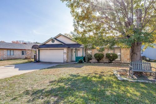 1301 Wayne Dr, Round Rock, TX, 78664-3384 | Card Image